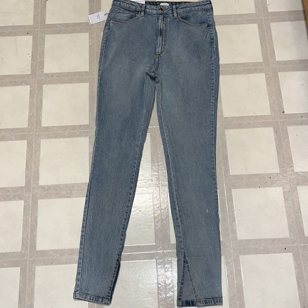 NEW WITH TAG WOMEN’S SIZE 30 STRETCH WEWOREWHAT SLIT HEM JEAN IN LIGHT VINTAGE - Picture 6 of 10